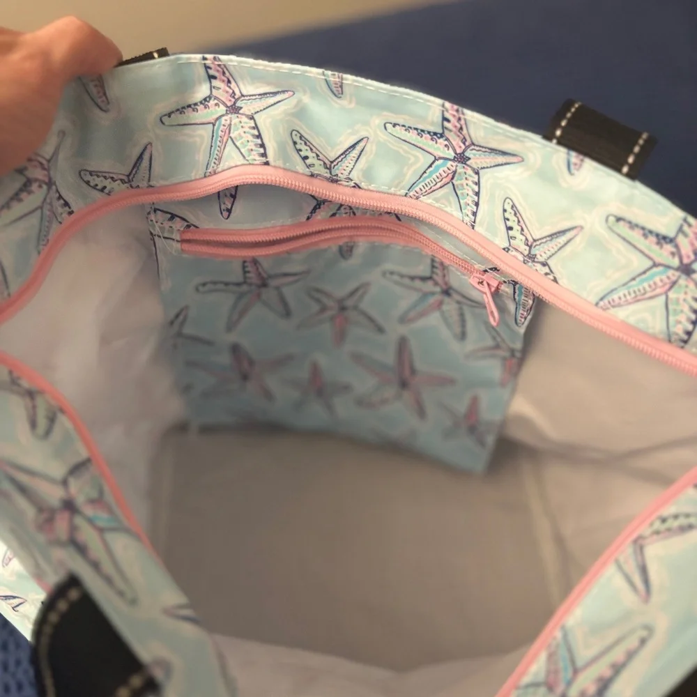 Scout Daytripper Tote in Starfish Pattern - Picture 7 of 7